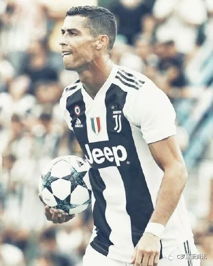 一河南球迷三轮车骑行19天，从郑州前往苏州观看足协杯决赛