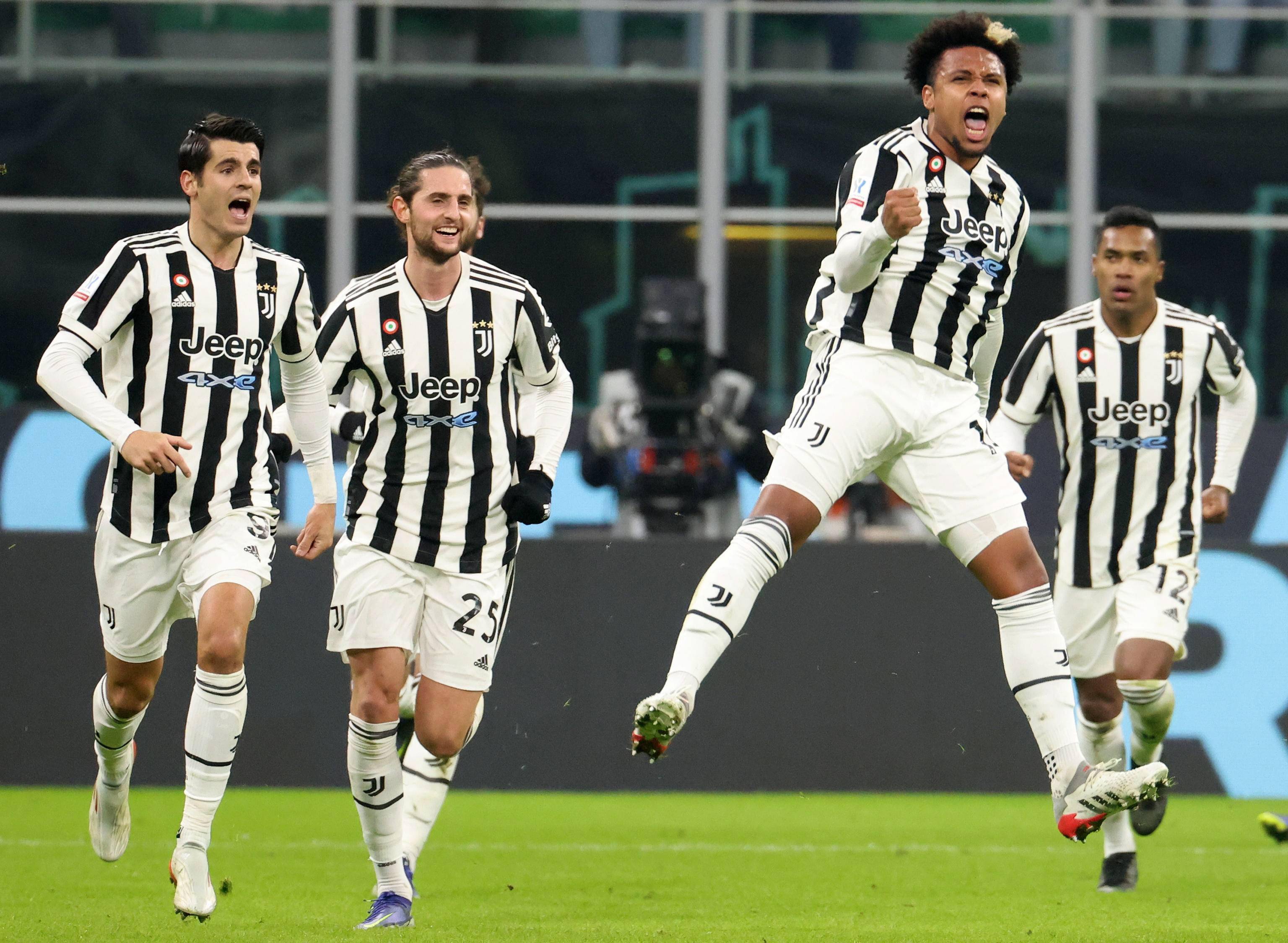 成都蓉城主帅徐正源获三年合同，球队续约并引进强援，有望冲击双冠王。