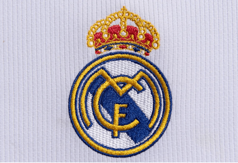 德媒：法兰克福对阵巴萨前召开会议，担心球队会遭遇惨案