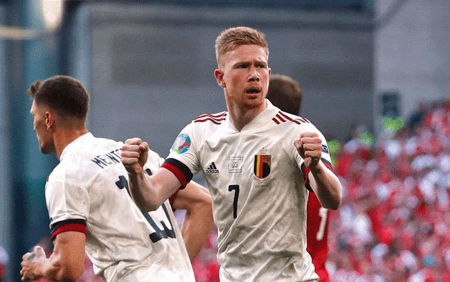 圆神闪击难救主，费兰半场帽子戏法，巴萨5-3贝蒂斯豪取六连胜