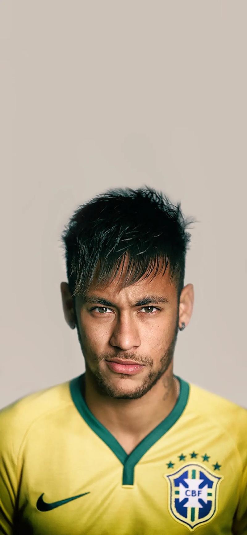 斑马队长，洛卡特利达成尤文生涯200场里程碑